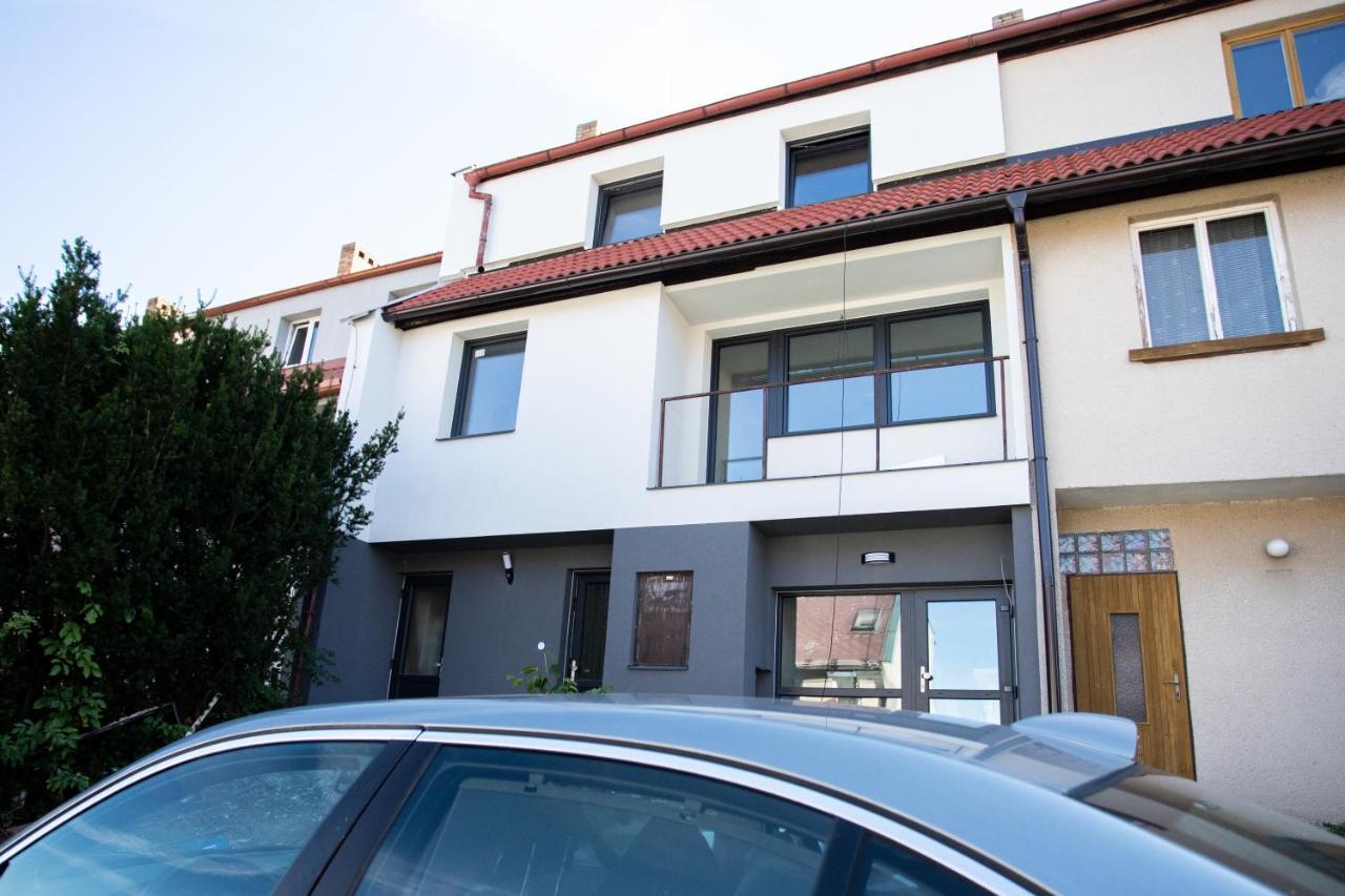 Tina Apartments Černá v Pošumaví Esterno foto